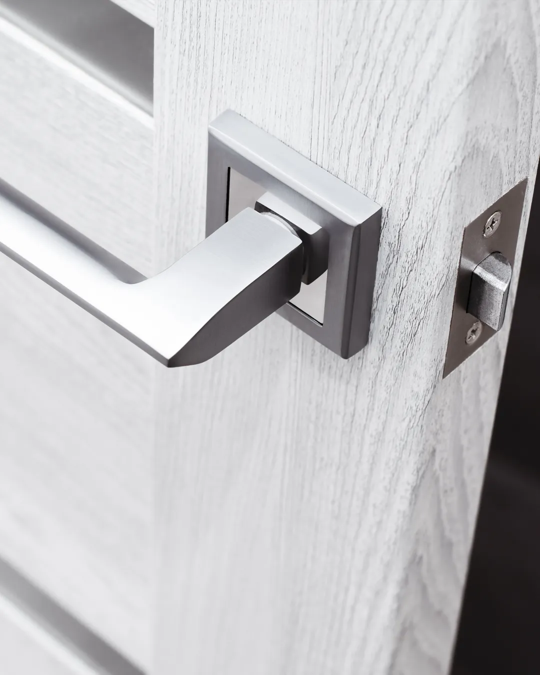 sostituzione porte su misura milano 1