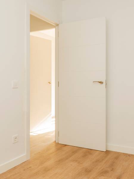 porta interna moderna bianca legno